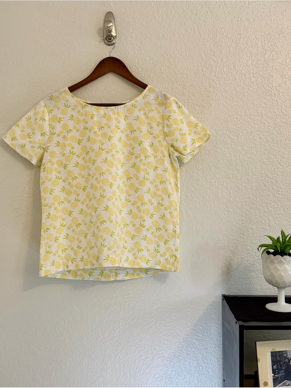 J. Crew Yellow Pineapple Linen Blend Short Sleeve Blouse